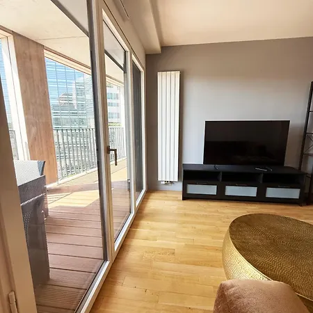 Appartamento Charme Parisien Neuf Et Cosy Parigi