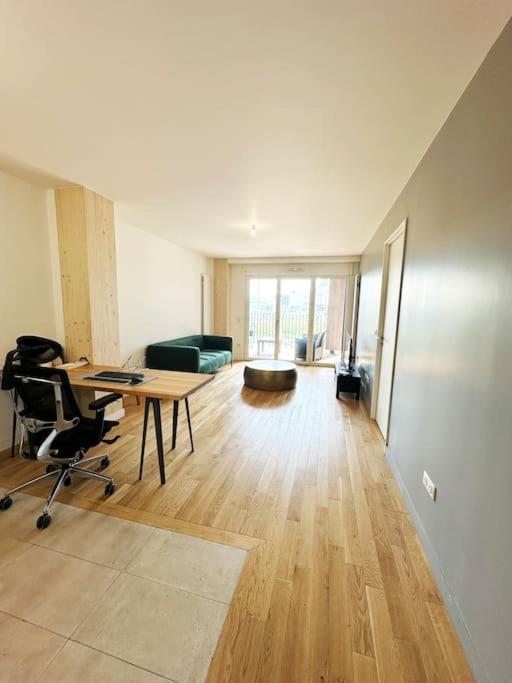 Appartamento Charme Parisien Neuf Et Cosy Parigi