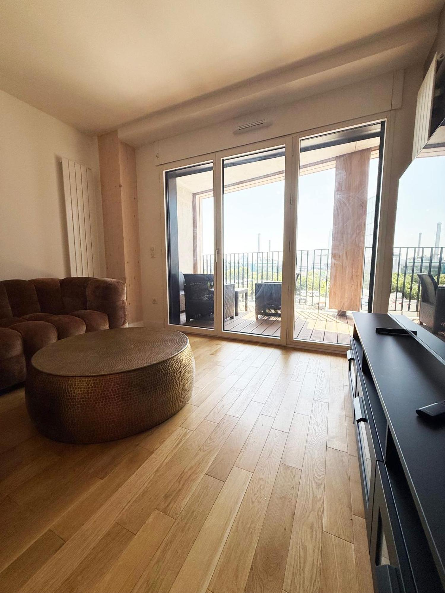 Appartamento Charme Parisien Neuf Et Cosy